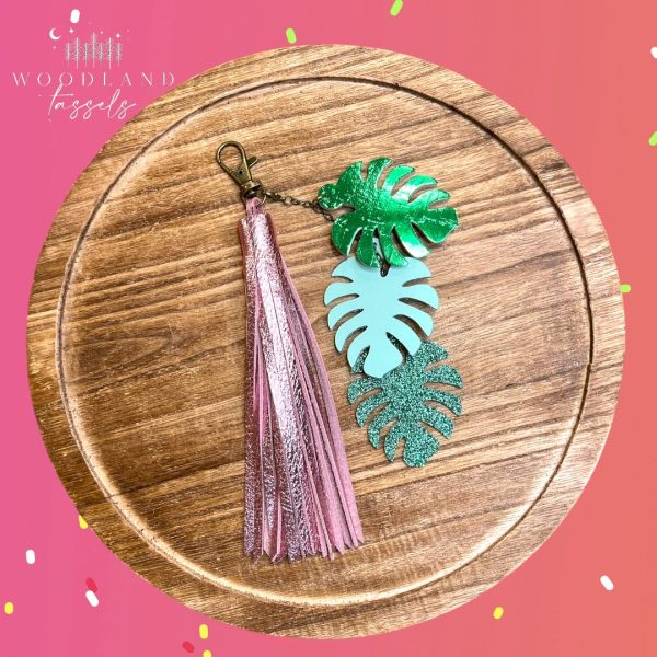 Product Image for  Monstera Leaf Blush Leather Charm Set