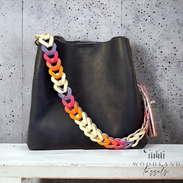 Product Image for  Powder Puff Leather Chain Shoulder Strap