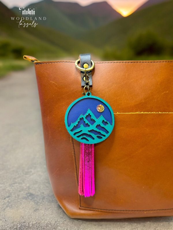 Product Image for  Mountain Leather Purse Charm