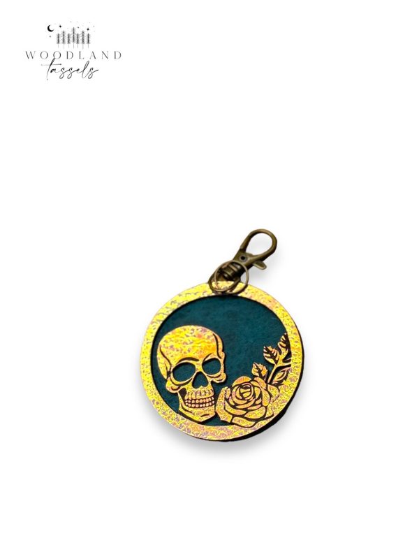 Product Image for  Floral Skull Leather Purse Charm