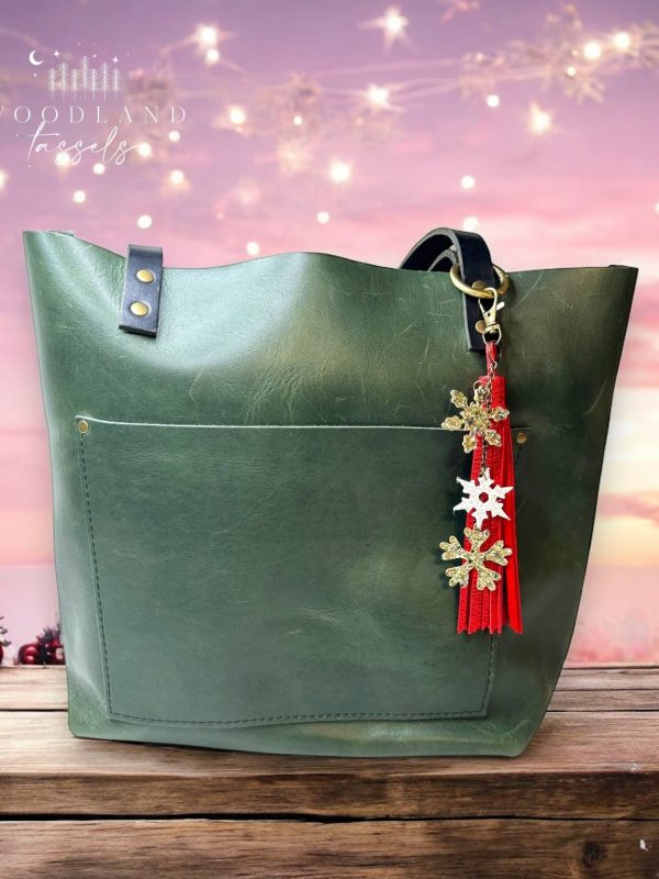 Product Image for  Snowflake Purse Charm and Tassel Set