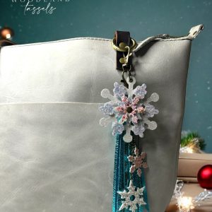 Product Image for  Snowflake Purse Charm